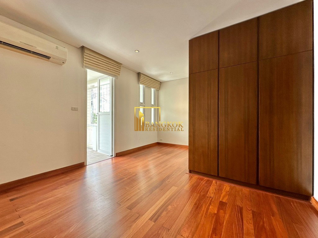 picture Beautiful 4 Bedroom Luxury House With Private Pool - BR28092SH - 34/47