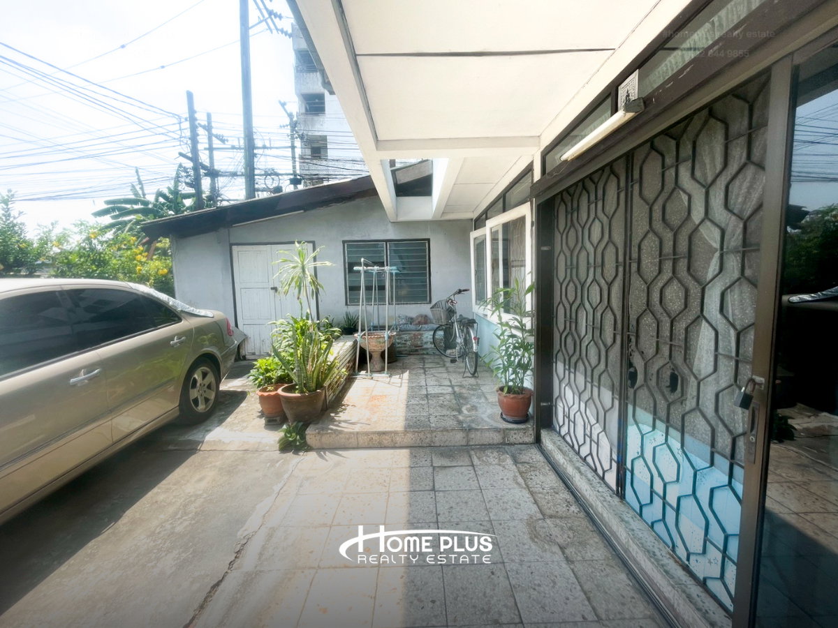 รูป บ้านเดี่ยวหลังมุม หมู่บ้านเสรี พระราม 9 (Seri Village Rama 9) ใกล้เดอะไนน์พระราม 9 - รูปที่ 3/17