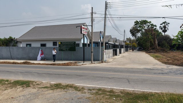 รูป บ้านเดี่ยวสร้างใหม่ ชั้นเดียว ซอยโรงน้ำแข็ง2 กำแพงแสน นครปฐม - รูปที่ 37/47