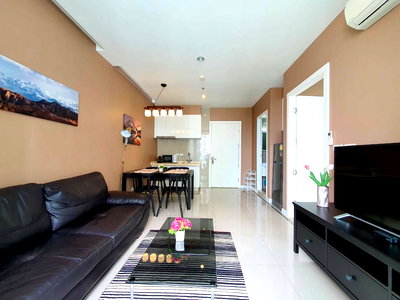 Condos for sale : Selling a 1-bedroom unit, 39.6 sq.m., in a prime location in the heart of the city: TC-Green Condominium.