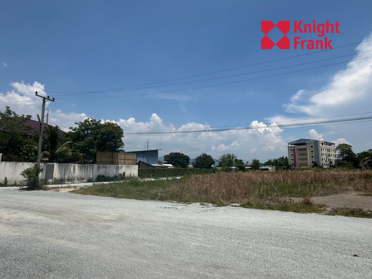 รูป ขายที่ดิน 5-2-73.9 ไร่ ซอยหมู่บ้านศิลาวดี ถนนเสม็ด-อ่างศิลา จังหวัดชลบุรี - รูปที่ 6/8