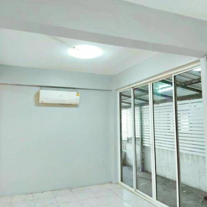 รูป ตลาดเมืองใหม่คลอง 4 700 ม. ศูนย์การแพทย์และฟื้นฟูบึงยี่โถ 950ม. บ้านเดี่ยว 2 ชั้น 3นอน 2น้ำ 52 ตร.ว. 210 ตร.ม. ถ.รังสิต-นครนายก - รูปที่ 5/8