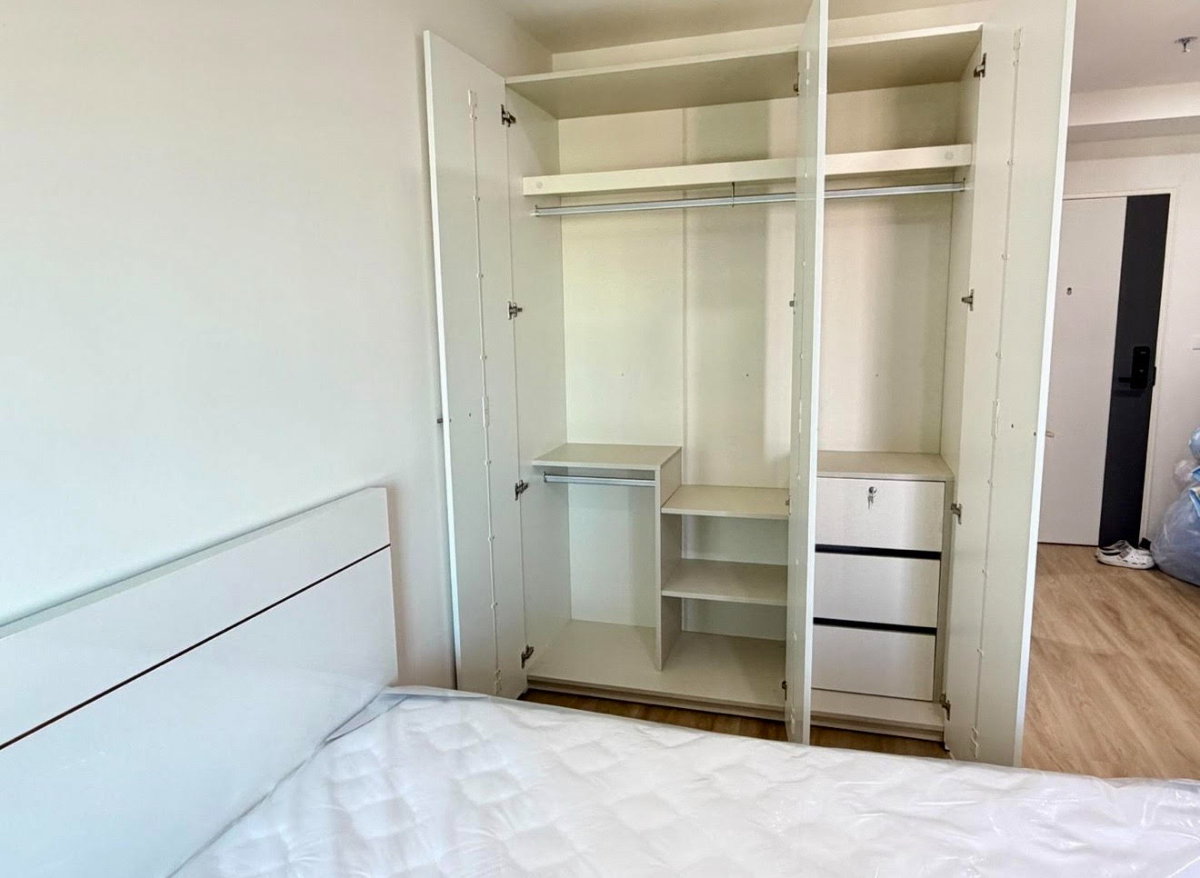 picture code : H136 Lumpini Park Charan - Fai Chai - 2/6