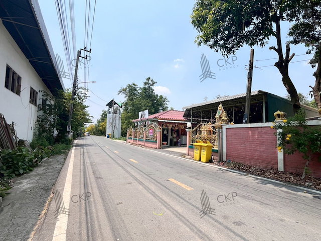 รูป ขาย บ้านเดี่ยว ที่ตอบโจทย์การใช้ชีวิตเรียบง่ายแต่ครบความสะดวก ใกล้ MRT บางพลู เซ็นทรัล เวสต์เกต อิเกีย บางใหญ่ และโรงพยาบาลชั้นนำหลายแห่ง | รหัส 93313 - รูปที่ 2/9