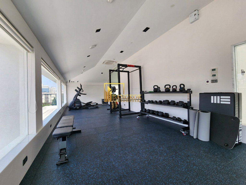 รูป Beautiful 2 Bedroom Apartment in Ekkamai Area - BR20947AP - รูปที่ 27/34