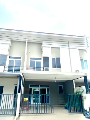 ทาวน์โฮมให้เช่า : ให้เช่าบ้าน คาซ่า ซิตี้ บางนา (Casa City Bangna) ใกล้เมกา บางนา