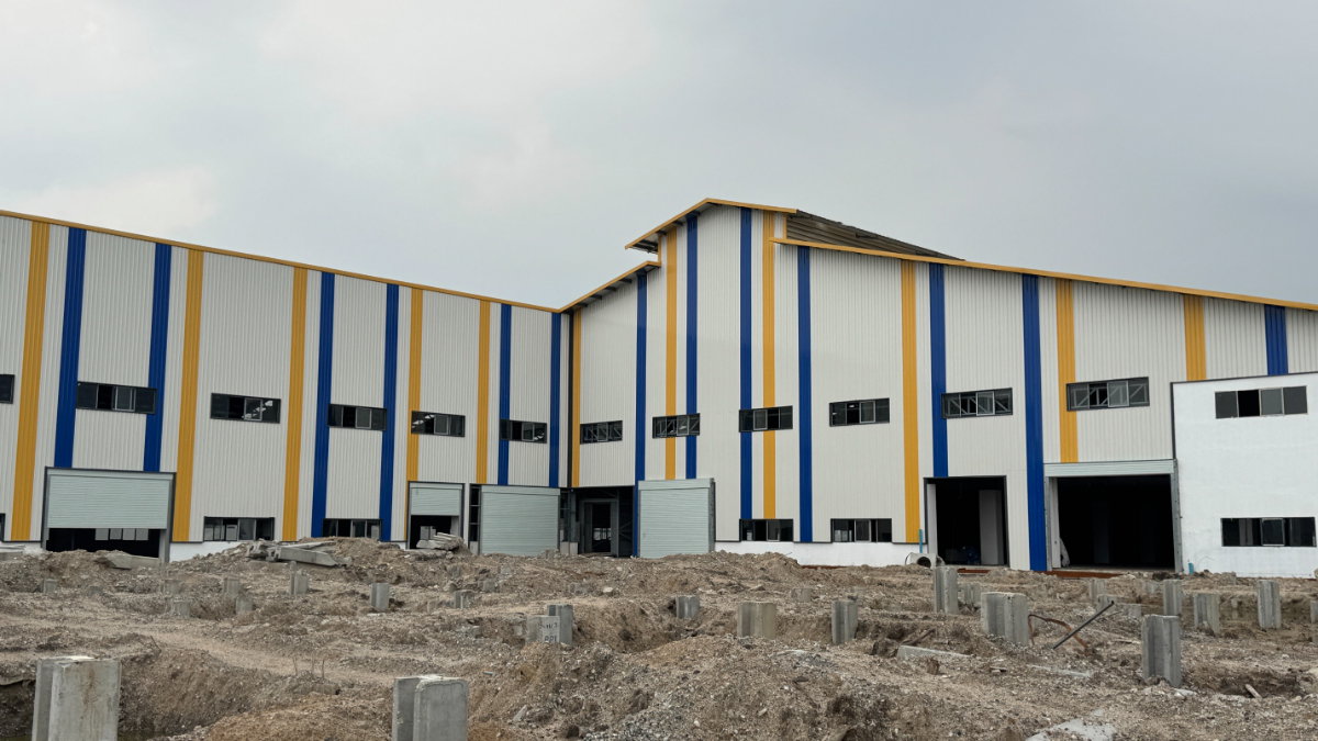 รูป ให้เช่าโรงงานสร้างใหม่ นิคมอุตสาหกรรมบางปู สมุทรปราการ (พื้นสีม่วง) - รูปที่ 1/4