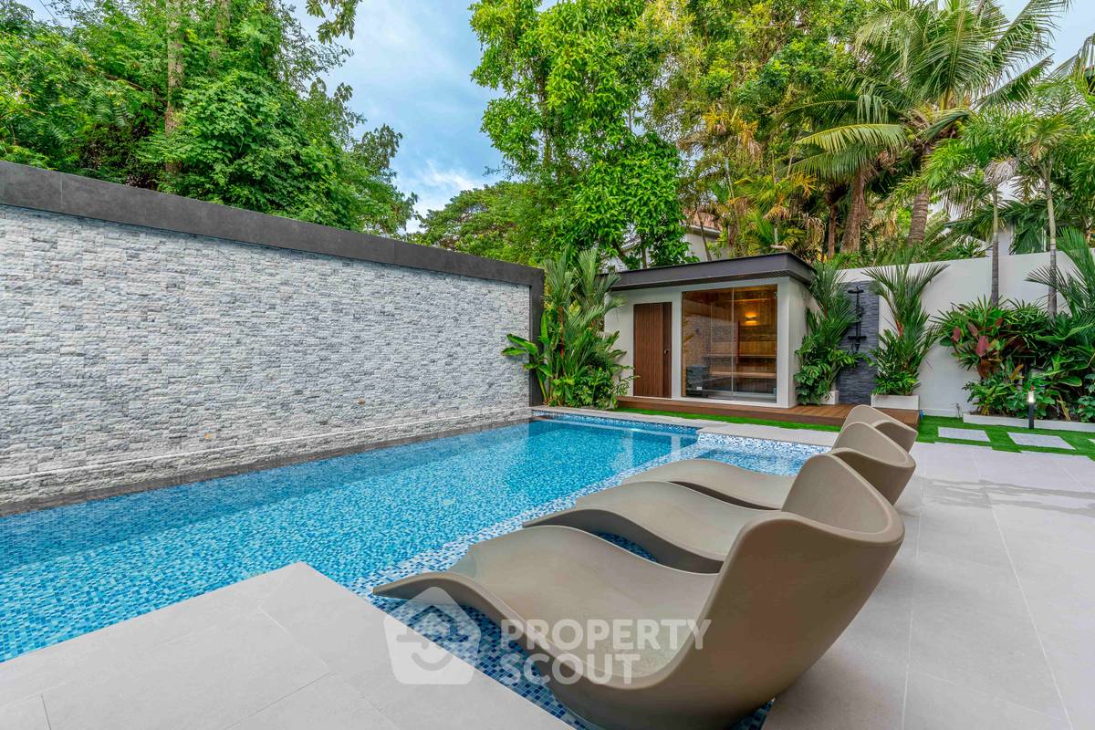 รูป วิลล่า 6-ห้องนอน ใกล้ เมืองพัทยา (ID 2794567) - รูปที่ 2/16