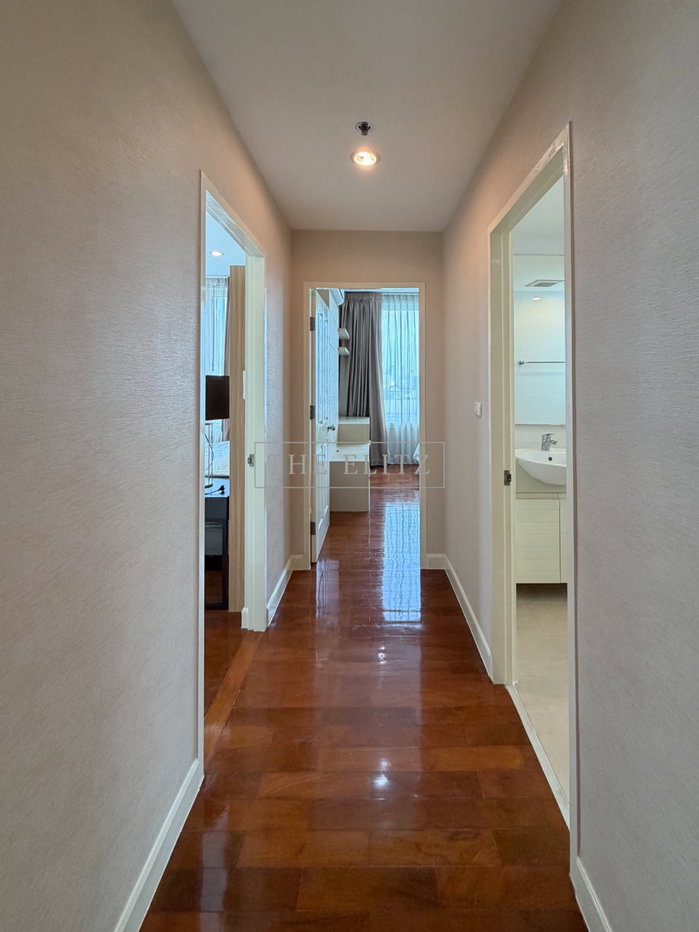 รูป ✨การอยู่อาศัยที่เหนือระดับ...ในทำเลที่ทรงคุณค่าที่สุดของกรุงเทพ ที่ Siri Residence Sukhumvit 24 ✨ - รูปที่ 10/28