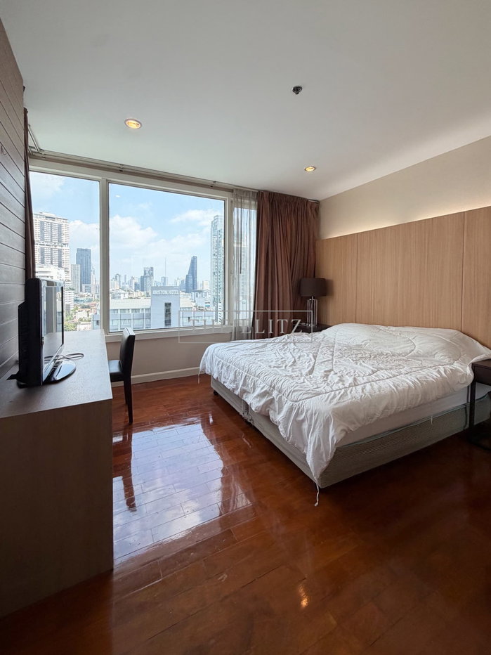 รูป ✨การอยู่อาศัยที่เหนือระดับ...ในทำเลที่ทรงคุณค่าที่สุดของกรุงเทพ ที่ Siri Residence Sukhumvit 24 ✨ - รูปที่ 13/28