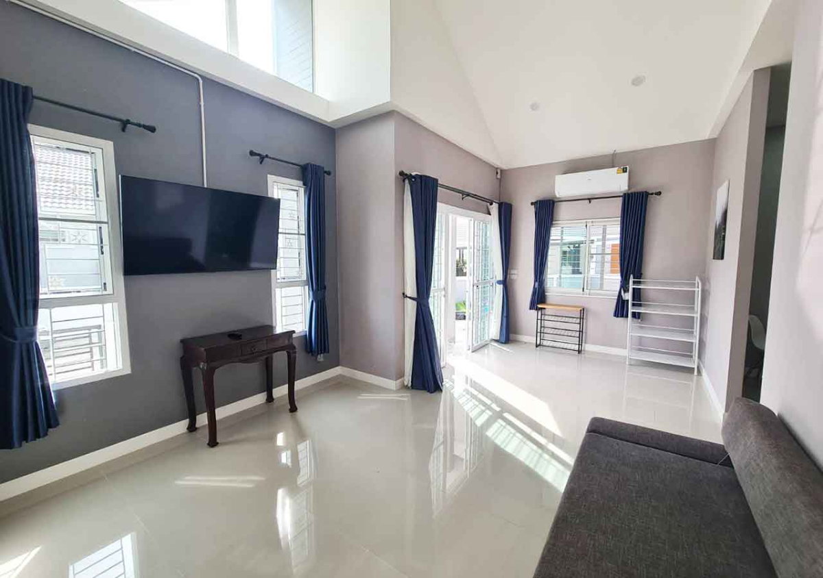 รูป บ้านพร้อมหิ้วกระเป๋าเข้าอยู่ได้เลย 2 นาที ห่างจากสนามกอล์ฟกุลพันธ์ 9 หางดง เชียงใหม่ - รูปที่ 8/17