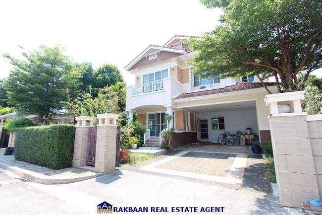 รูป ขายบ้าน รามคำแหง94 นันทวัน 83.80ตร.ว. 3นอน 3ห้องน้ำ มีห้องเมทแยกด้านนอก สวย พร้อมเข้าอยู่ ราคา 12.8ล้านเท่านั้น - รูปที่ 1/12