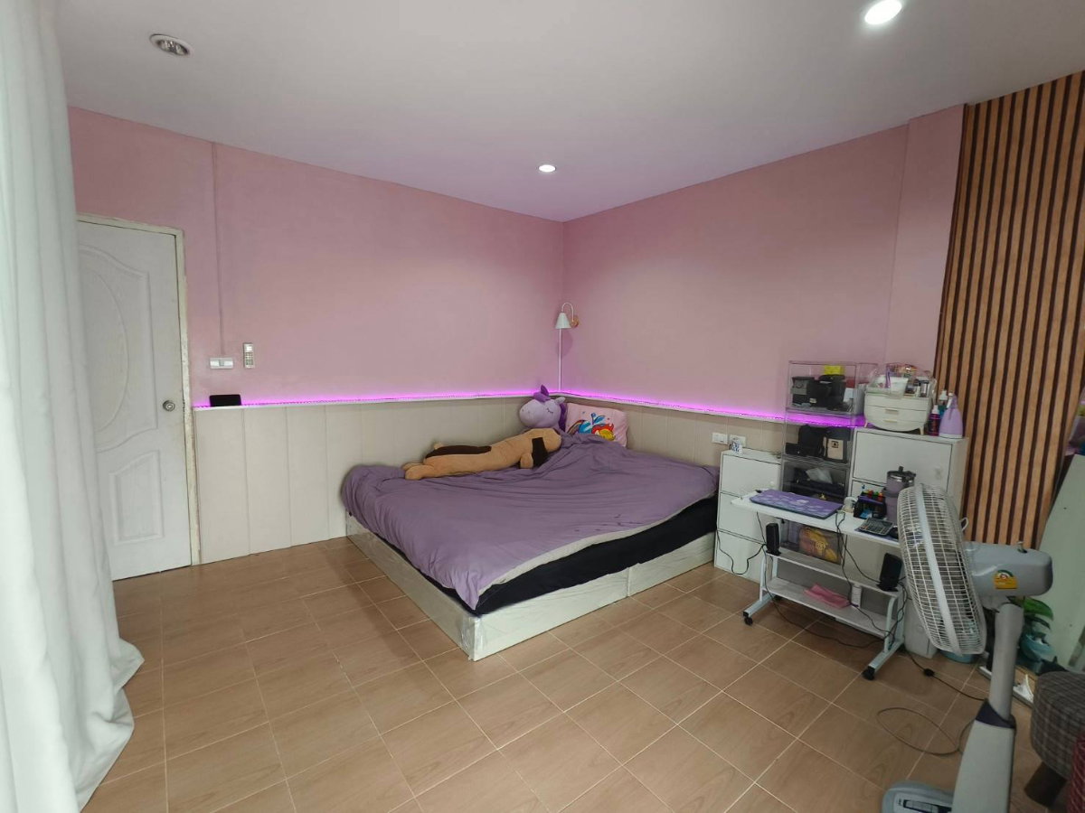 รูป ขายทาวน์เฮาส์ 2 ชั้น หมู่บ้านร่มทิพย์ มีนบุรี หทัยราษฎร์ 33 เนื้อที่ 16 ตรว. 2ห้องนอน 2ห้องน้ำ - รูปที่ 4/14