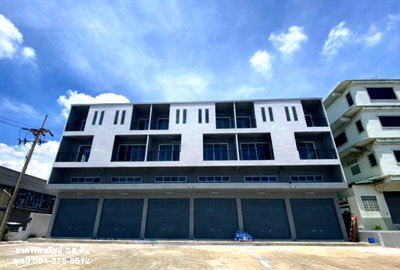 เช่าอาคารพาณิชย์ สมุทรสาคร : ขาย เช่าอาคารพาณิชย์ 3.5 ชั้น พร้อมดาดฟ้า โครงการ UTECTIC 2 กม. 24 ถึง 25 ห่างจากเซ็นทรัลมหาชัยเพียง 200 เมตร ติดถนนพระราม 2 