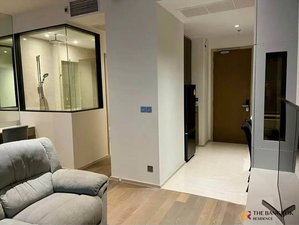 รูป  Condo For Rent 🌃 Ashton Silom, near BTS Chong Nonsi, 32K 1BR 36 sqm💎 Beautiful Room, Fully Furnished  - รูปที่ 2/8