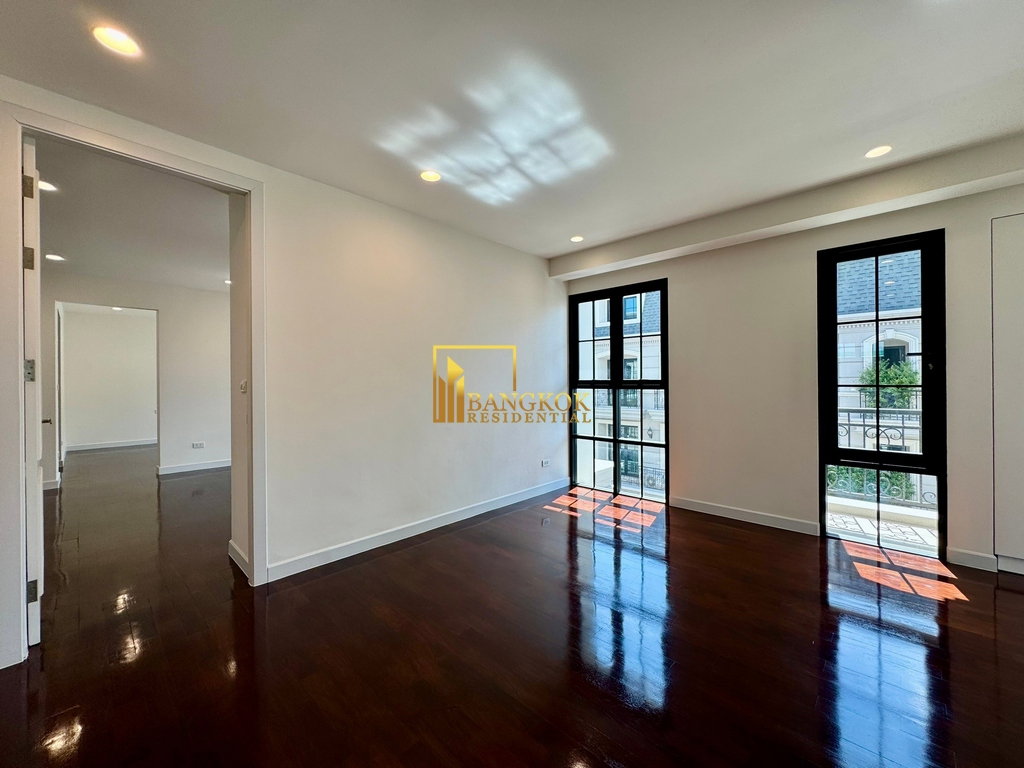 รูป The Legend Sathorn | Luxurious 5 Bed House in Sathorn Area - BR49024TH - รูปที่ 29/58