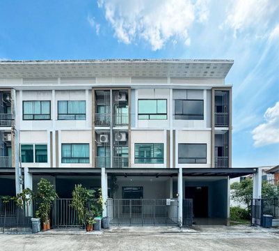ขายด่วน! ทาวน์โฮม 3 ชั้น พาทิโอ วัชรพล-รามอินทรา ใกล้รถไฟฟ้าสีชมพู สถานีวัชรพล (N.2070)