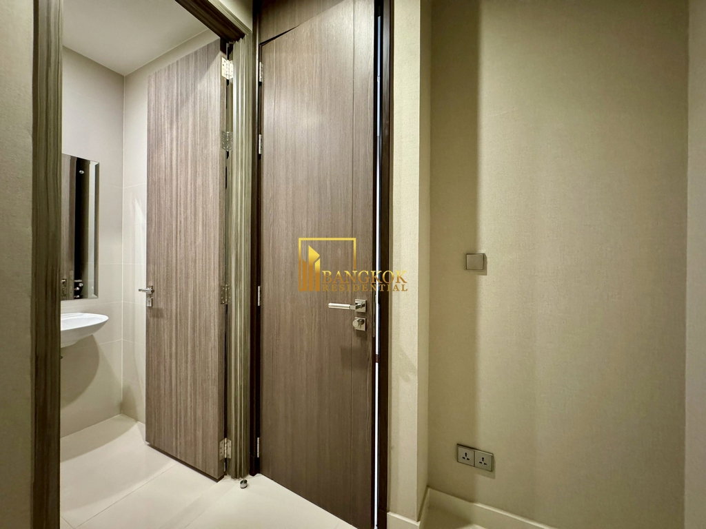 รูป Q Sukhumvit | Superb 3 Bedroom Luxury Condo Next to BTS - BR60504CD - รูปที่ 32/48