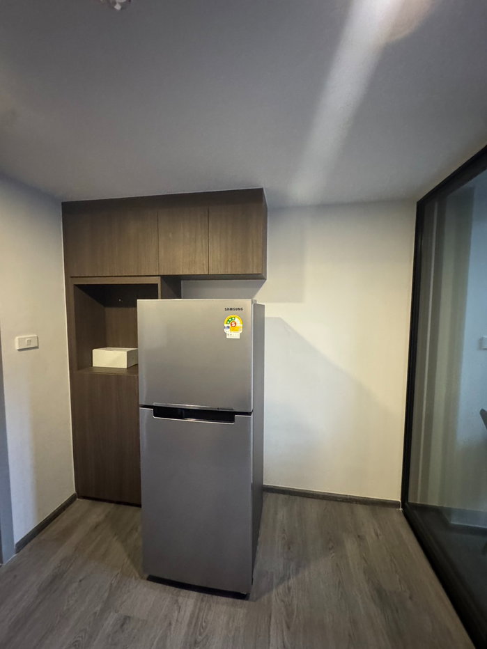picture 🏙️📍 Spacious room...high ceilings! Space near MRT Bang Kapi that meets your lifestyle needs. - 5/9