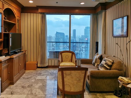 Condo for sale Sathorn House 65 sq.m. 45th floor city view 2 bed 2 bath fully furnished near BTS Surasak Sathorn-Silom with private parking