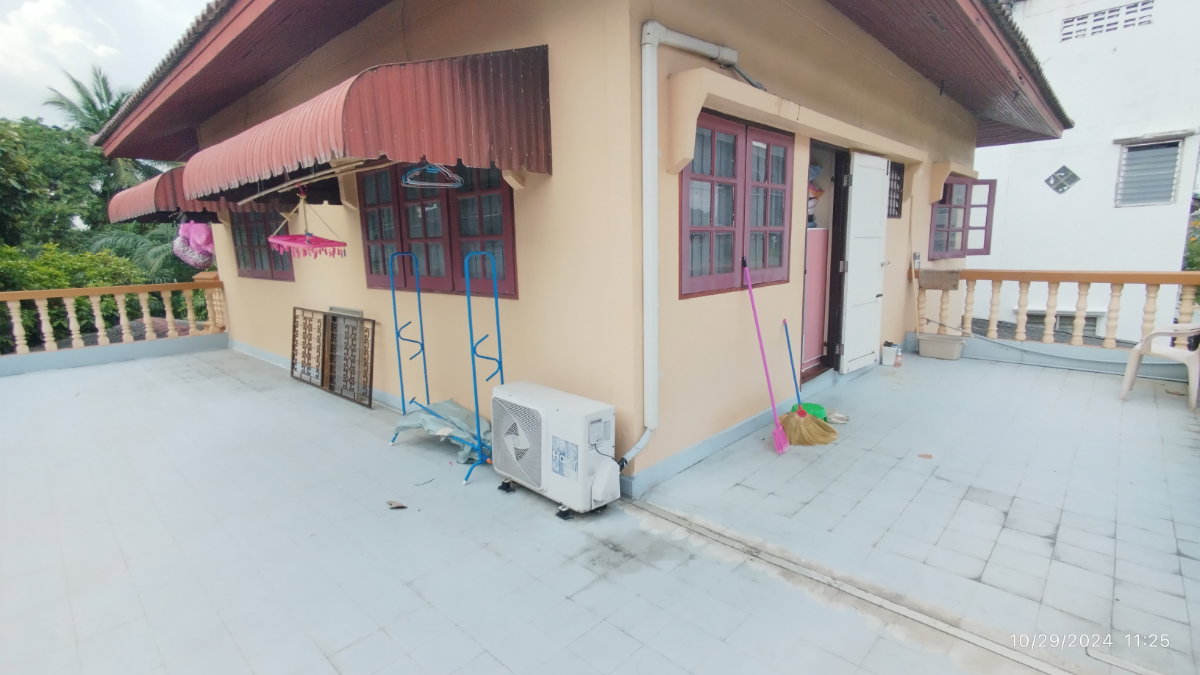 รูป ขายด่วนมาก บ้านเดี่ยว 100 ตรว. 2 ชั้น ทำเลดี ราคาเกินคุ้ม - รูปที่ 8/12