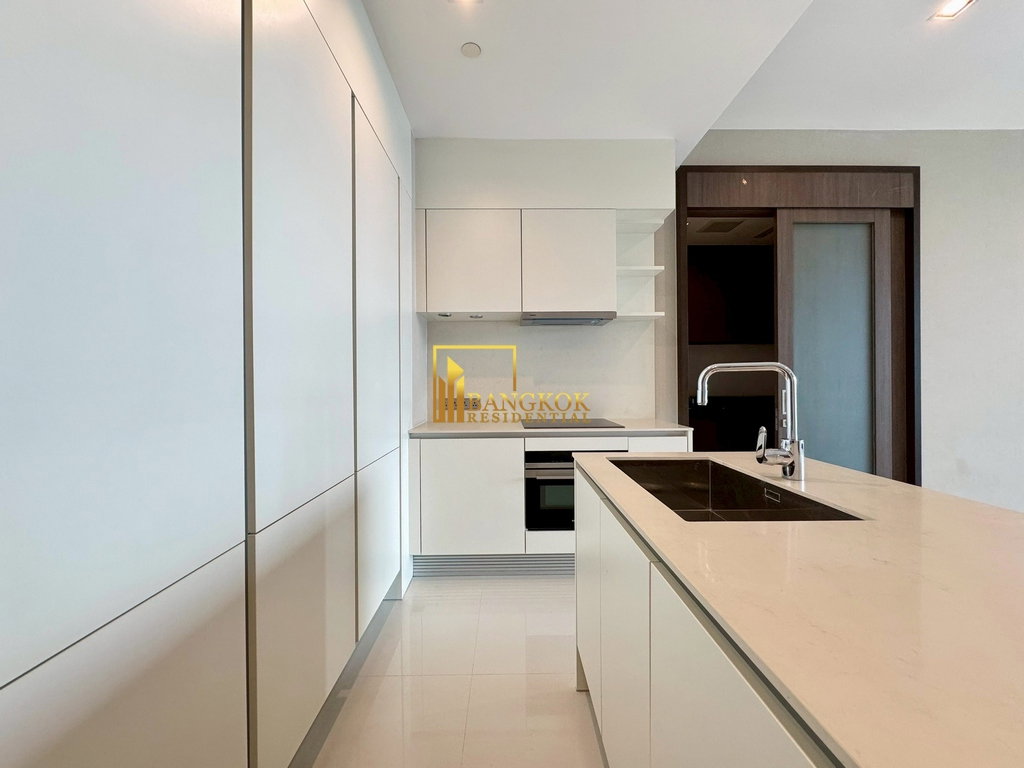 รูป Q Sukhumvit | Superb 3 Bedroom Luxury Condo Next to BTS - BR60504CD - รูปที่ 9/48