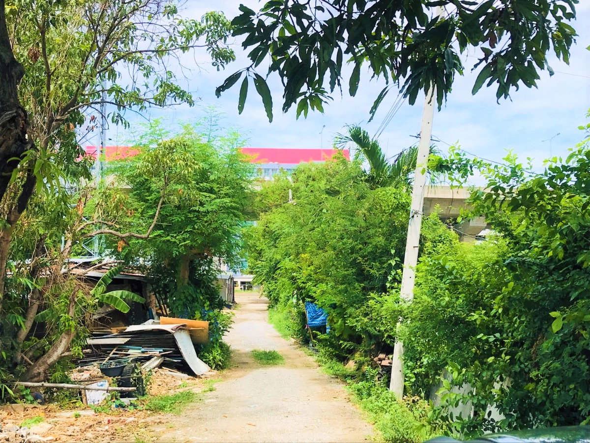 รูป ขายที่ดินใกล้ถนนสวนผัก 1 ไร่ 1 งาน 47 ตรว ถนนเลียบทางรถไฟตลิ่งชัน ถนนเลียบทางด่วนประจิมรัถยา ใกล้ถนนกาญจนาภิเษก - รูปที่ 8/8