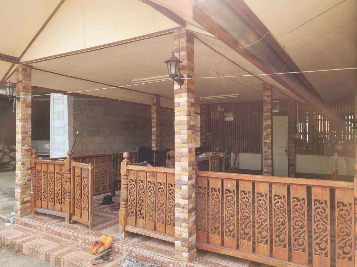 รูป ขายบ้านพร้อมที่ดิน อ.เชียงคำ พะเยา พื้นที่กว้าง พร้อมโกดัง บนพื้นที่ 278 ตร.วา เหมาะทำธุรกิจ / อาคารพาณิชย์ - รูปที่ 15/16