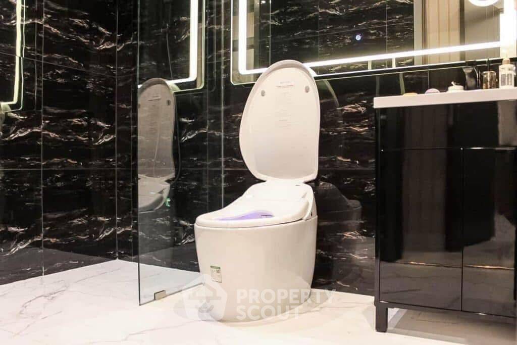 รูป คอนโด 2-ห้องนอน ที่ แกรนด์ โซแลร์ พัทยา ใกล้ พัทยาใต้ (ID 2165063) - รูปที่ 3/8