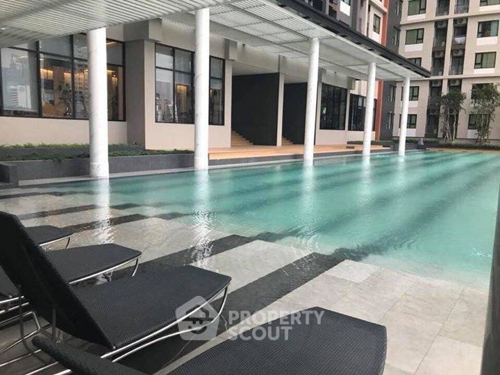 รูป คอนโด 1-ห้องนอน ที่ ไลฟ์ อโศก ใกล้ ARL มักกะสัน (ID 889826) - รูปที่ 10/25