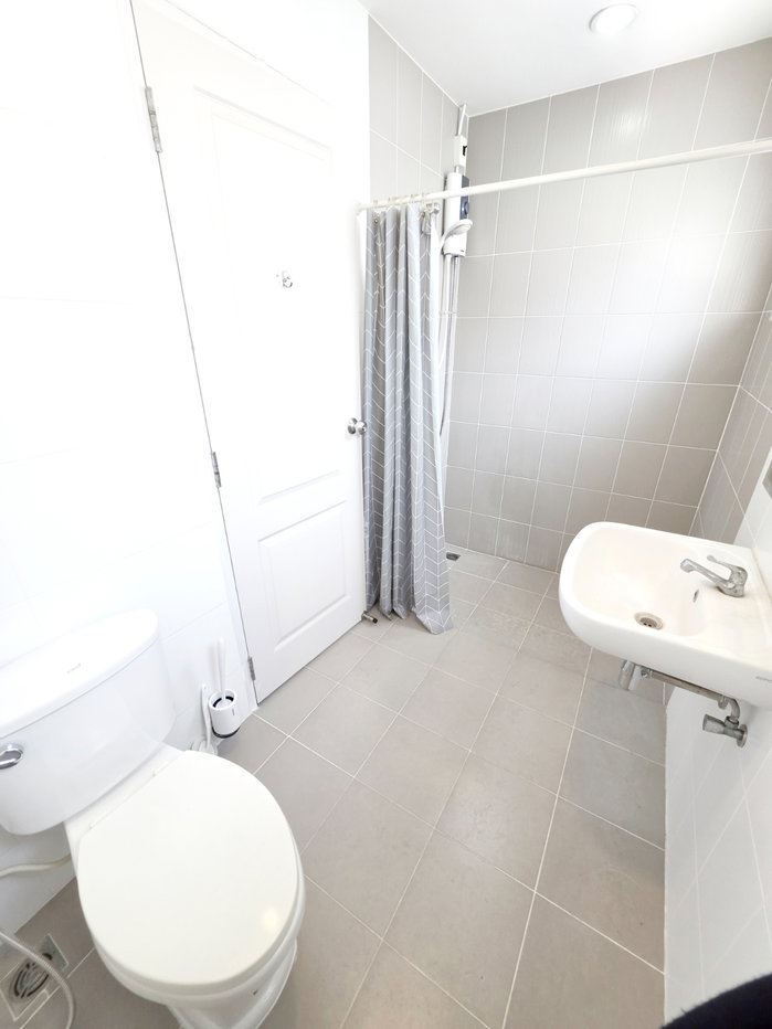 รูป ด่วน ถูกสุดๆ!! บ้านเดี่ยว หมู่บ้าน เซนโทร วัชรพล  บ้านหลังมุม ได้พื้นที่เพิ่ม + ความเป็นส่วนตัว ฟังก์ชันครบ - รูปที่ 21/24