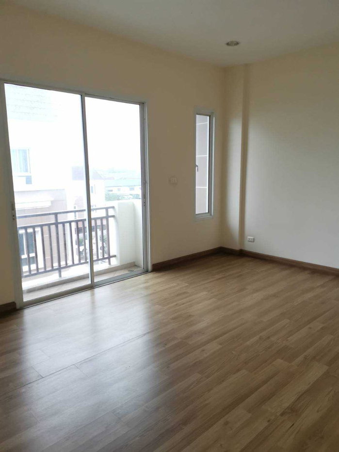 รูป ✨ ทาวน์โฮม 4 ชั้น Premium Place นวมินทร์ – ลาดพร้าว 101 พร้อมอยู่ 💰 ราคาเพียง 5.95 ล้านบาท - รูปที่ 2/22