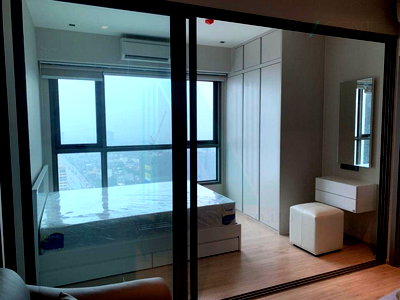 Condos for rent : 🔺 For Rent Condo WHIZDOM STATION RATCHADA-THAPRA Building 1, Floor 34,1 bed room, Room size 30.00 sqm