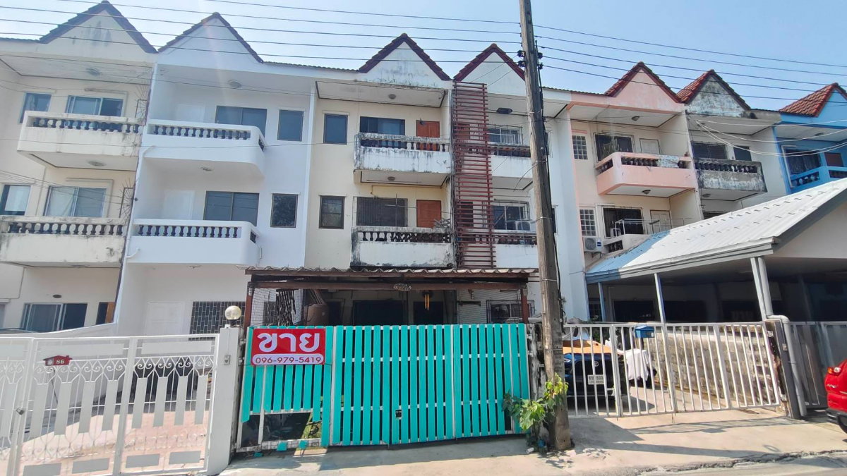 รูป ขาย ตึกเเถว 3 ชั้น 23 ตร.ว. ทำเลดี ซอย รามอินทรา 8   - รูปที่ 1/12