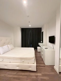 For Sales  The Room Sathorn-Taksin Unit 99/1 (No pets allowed)