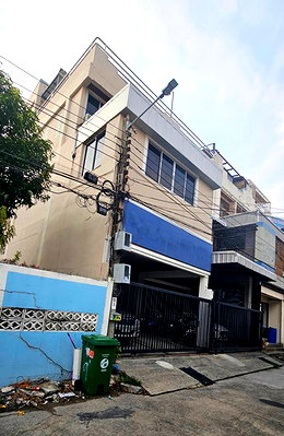 โฮมออฟฟิศ เซ็นทรัล พลาซ่า บางนา : โฮมออฟฟิศ อุดมสุข 50 ตารางวา  ขาย 12.9 ล้าน