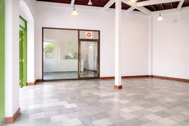 รูป ติดป้ายรถเมย์ ติดถ.เยาวราช MRTวัดมังกร 350ม. ตลาดสำเพ็ง 900 ม. พื้นที่ชั้น1 เท่านั้น 14 ตร.ว. 55ตร.ม คาเฟ่ ห้องน้ำ ใช้ร่วมกัน - รูปที่ 8/8