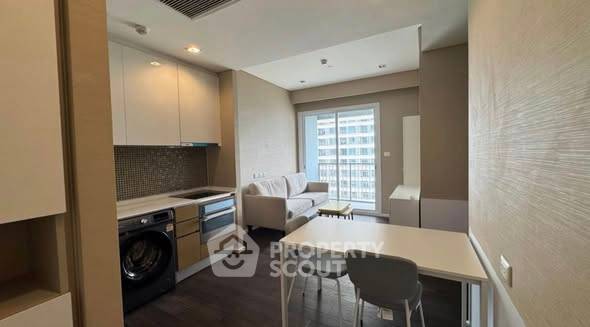 picture 2-BR Condo at The Saint Residences near MRT Phahon Yothin (ID 2793324) - 2/8