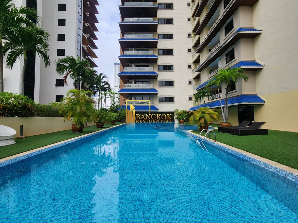 รูป Renovated 4 Bedroom Duplex Penthouse For Rent in Asoke Area - BR0355AP - รูปที่ 37/58