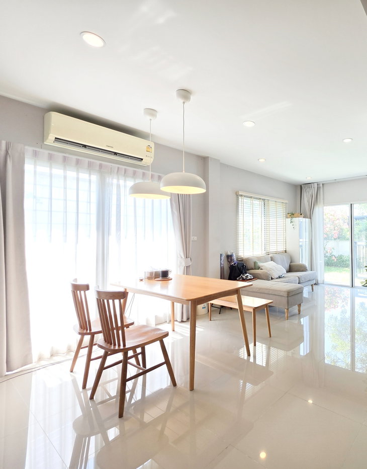 รูป ด่วน ถูกสุดๆ!! บ้านเดี่ยว หมู่บ้าน เซนโทร วัชรพล  บ้านหลังมุม ได้พื้นที่เพิ่ม + ความเป็นส่วนตัว ฟังก์ชันครบ - รูปที่ 5/24