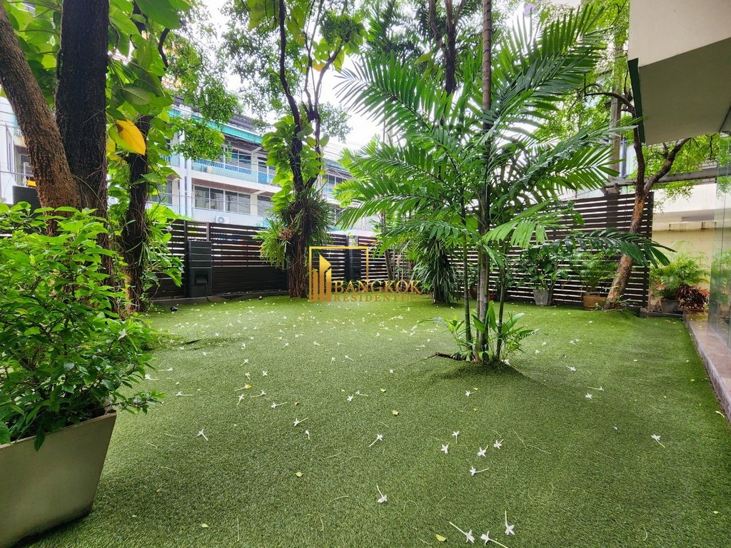 รูป Stylish 2 Bedroom Nana Apartment For Rent - BR20049AP - รูปที่ 30/31