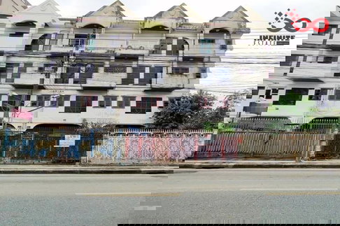 ขายทาวน์โฮม 4 ชั้น 37.5 ตรว. ซอยรัชดาภิเษก 36 ใกล้รถไฟฟ้า สายสีเหลือง