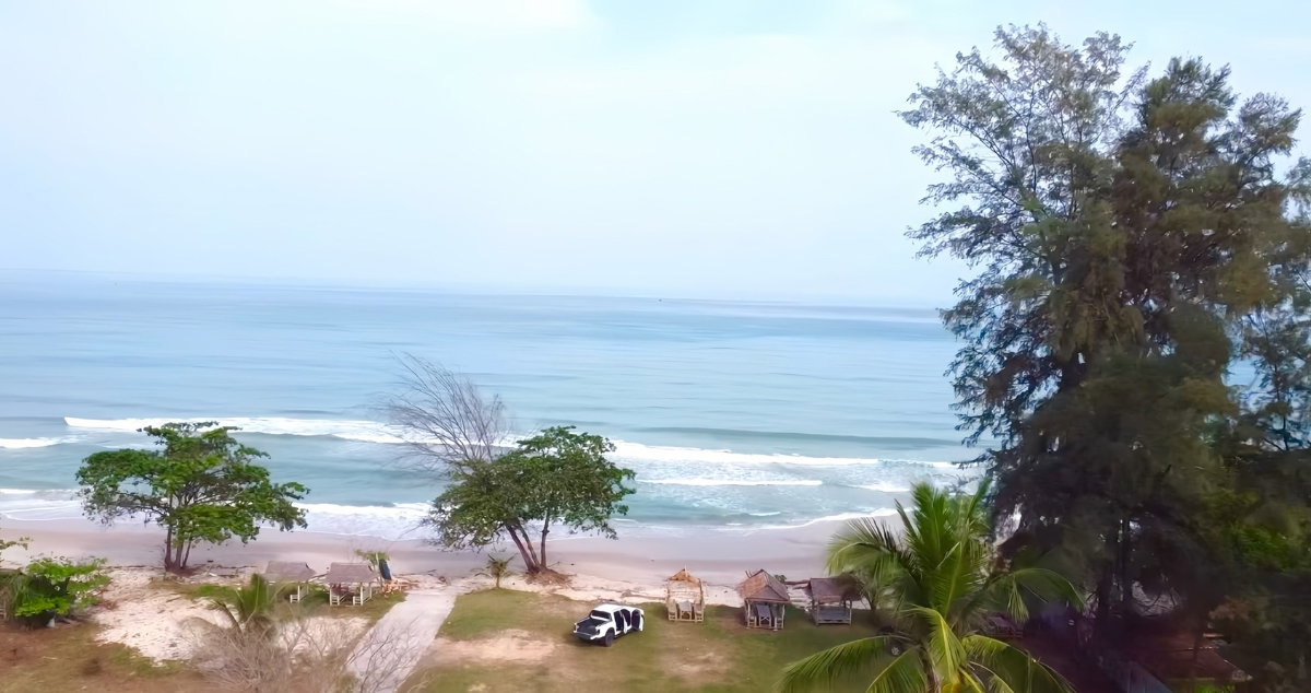 picture [ FOR SALE / LEASE ] Prime Beachfront Land in Khanom - 7/9