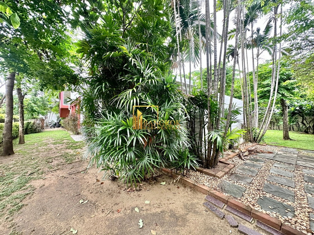 รูป Expansive 4 Bedroom Pool Villa With Large Private Garden - BR27884SH - รูปที่ 37/41
