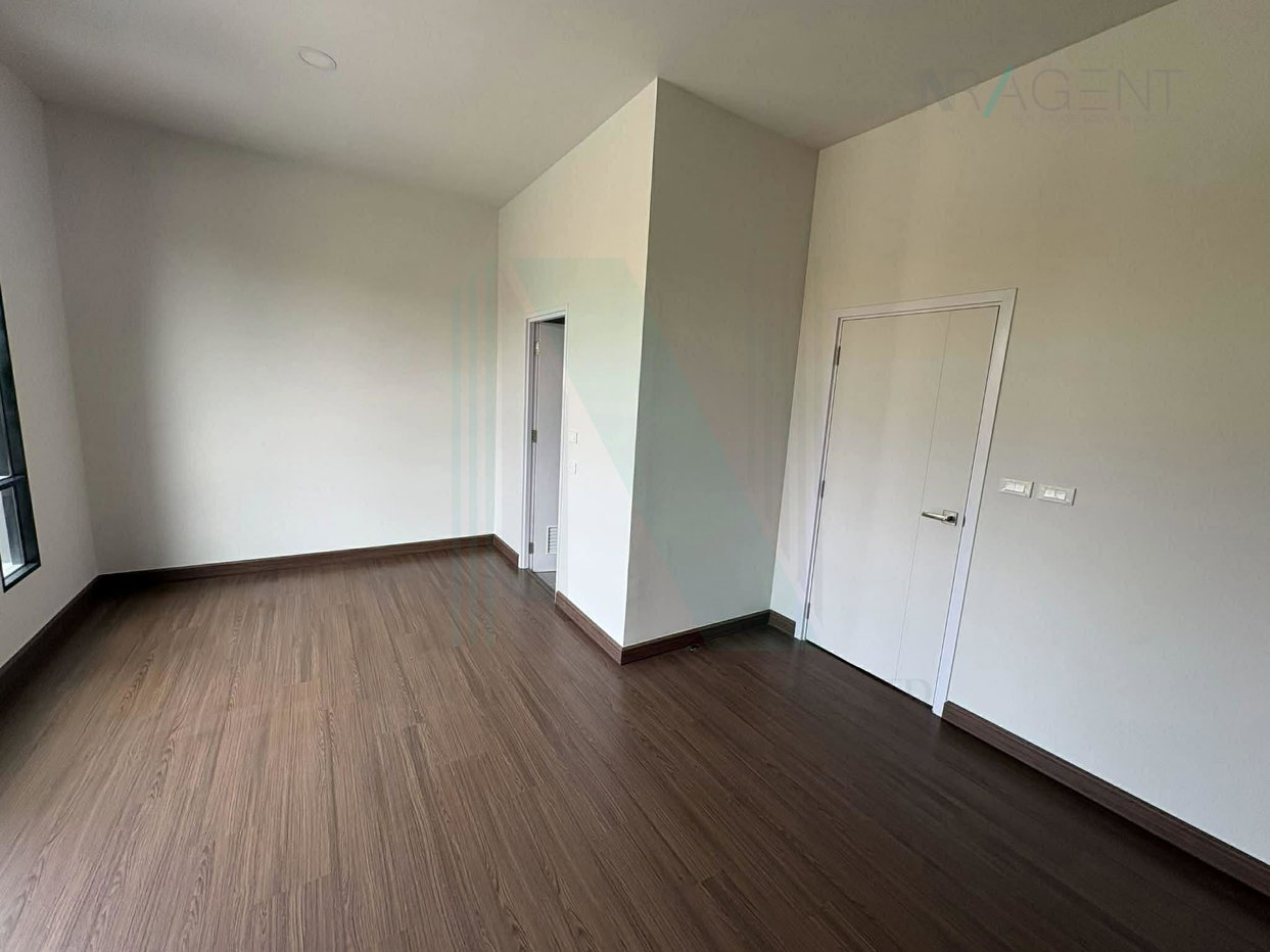 รูป 📌 ขายบ้านเดี่ยว โครงการ บริทาเนีย วงแหวน-เทพารักษ์ 2 ชั้น 4 ห้องนอน 4 ห้องน้ำ - รูปที่ 8/8