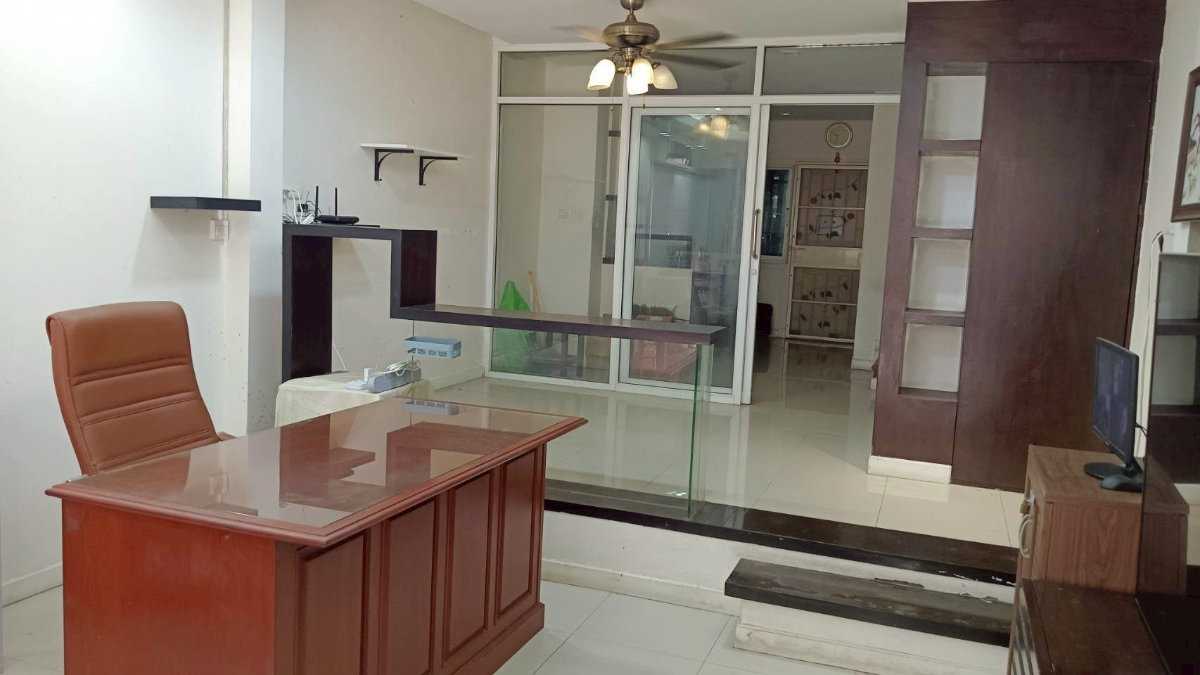 รูป ขายทาวน์โฮม 2 ชั้น 2 ห้องนอน 2 ห้องน้ำ พื้นที่ใช้สอย 115 ตร.ม. - รูปที่ 3/16