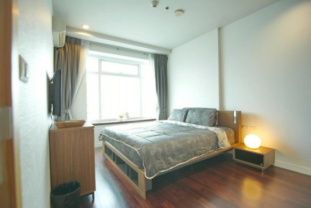 รูป ขายด่วน!! Circle Condominium มักกะสัน คอนโดใจกลางเมือง ชั้น  26 วิวสวย - 2 ห้องนอน 2 ห้องน้ำ - ห้องสวย สภาพดี!! - รูปที่ 30/31