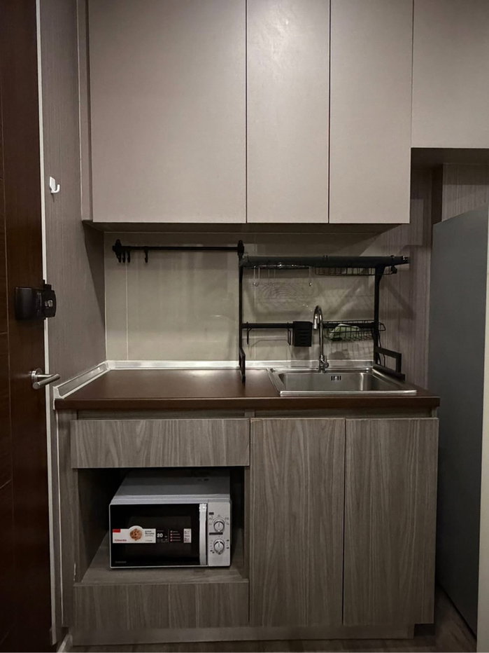 รูป ✅ ให้เช่า Brown Condo Ratchada 32 (รัชดา 32) | 9,500บาท | 1 ห้องนอน 24 ตร.ม.📲 📲 Line : 0842932624 / Junesone520 - รูปที่ 6/9
