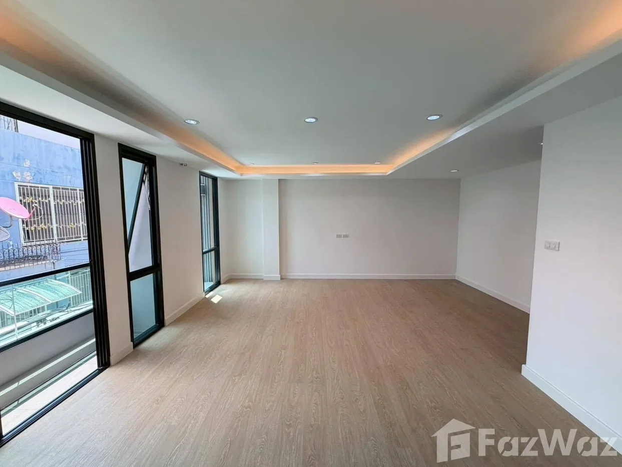 รูป ขาย บ้านเดี่ยว 4 ห้องนอน ใน บางจาก, กรุงเทพมหานคร 6172141 - รูปที่ 17/28