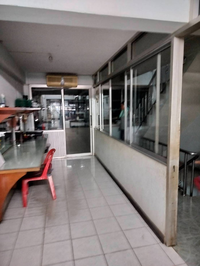 รูป ขายอาคารพาณิชย์ 64 ตร.วา 3.5 ชั้น พระราม 2 ซอยสะแกงาม 35/1 พื้นที่ใหญ่ต่อเติมใหม่ เหมาะทำธุรกิจ - รูปที่ 14/19